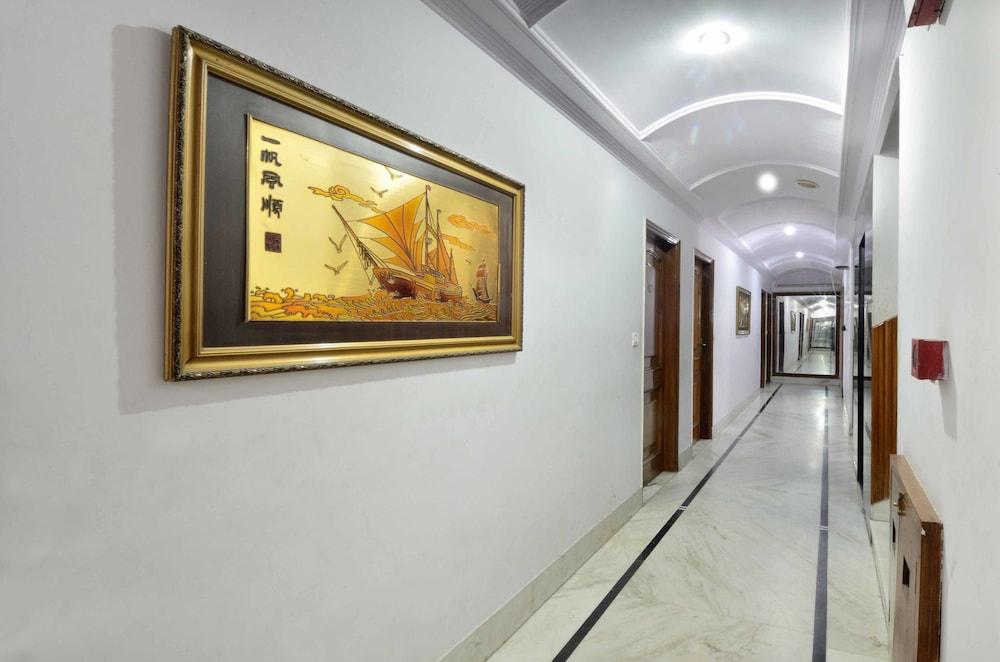 Hotel Pablas International, New Delhi, Near Metro Екстериор снимка