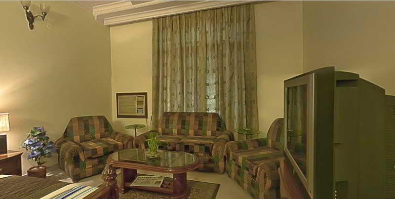 Hotel Pablas International, New Delhi, Near Metro Екстериор снимка