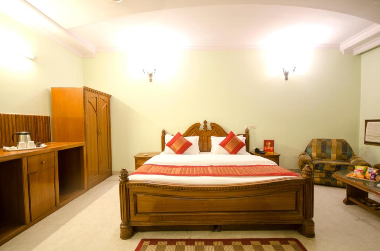 Hotel Pablas International, New Delhi, Near Metro Екстериор снимка